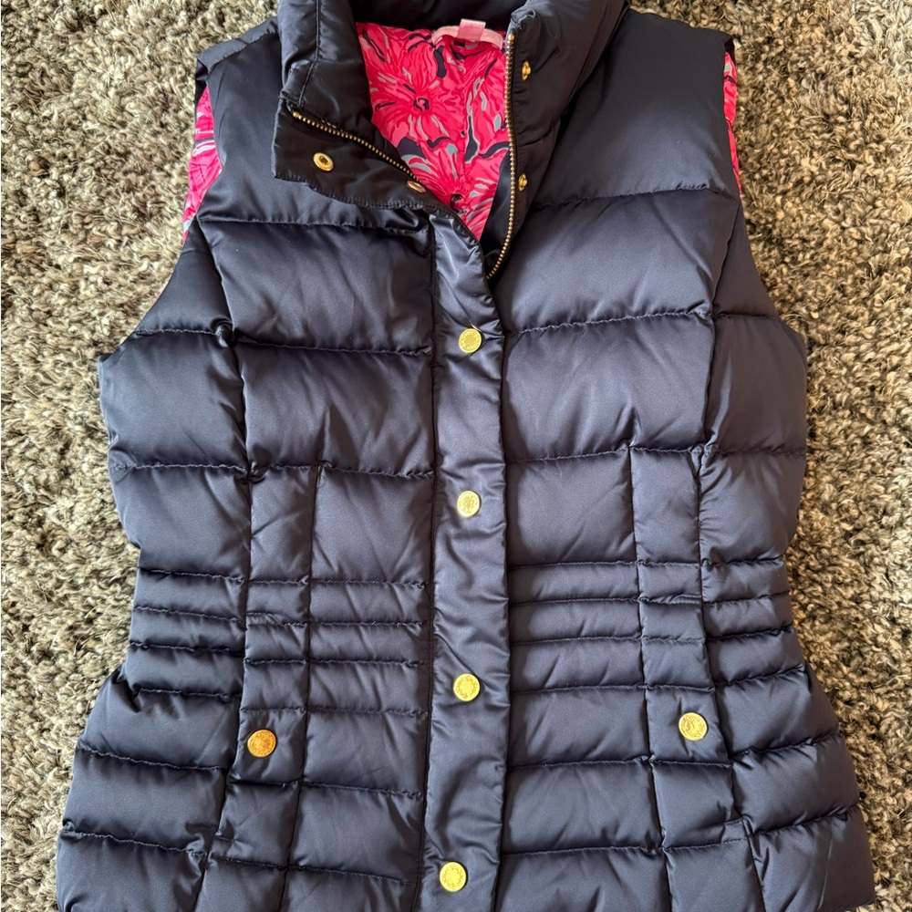 Lilly Pulitzer Navy Puffer Vest with Pink and Blue Print Lining